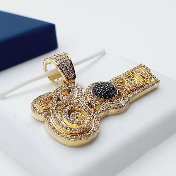 "14K Gold Plated Cubic Zircon Pendant, EVBRS544 - Picture 10 of 11